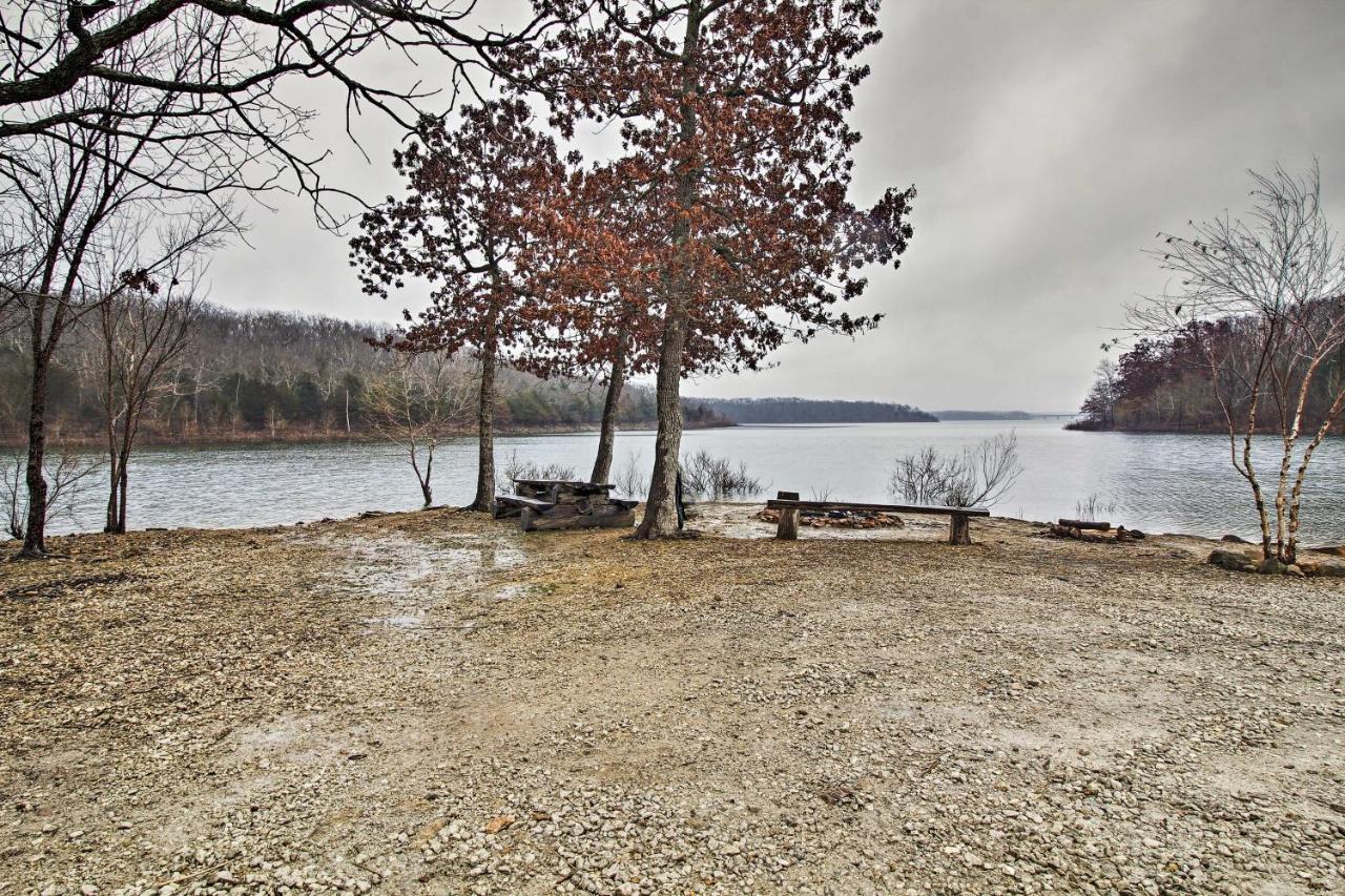 Rustic Stockton Lake Cabin Half Mile To Boat Ramp! Exterior foto
