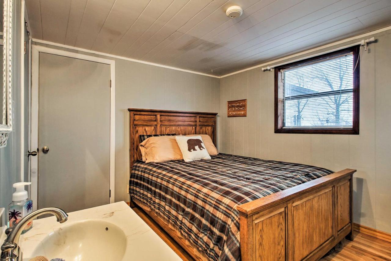 Rustic Stockton Lake Cabin Half Mile To Boat Ramp! Exterior foto